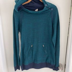 Roxy hoodie size large